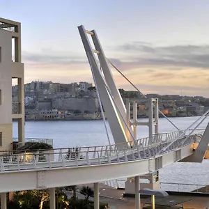 https://modern-1br-apartment-in-central-st-julians.hotelssaintjulians.com