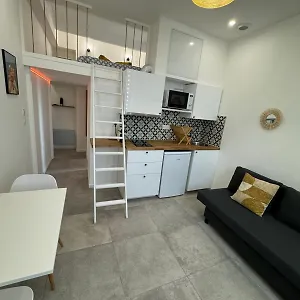 https://serenity-loft.hotels-rhonealpes.com